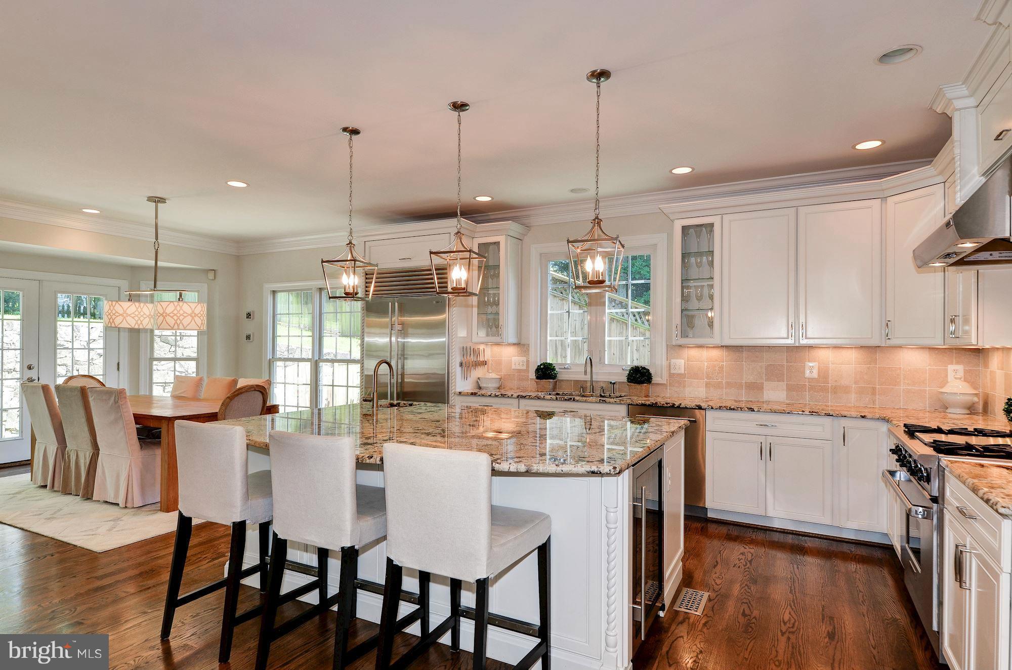 BROYHILL HILLS - Residential