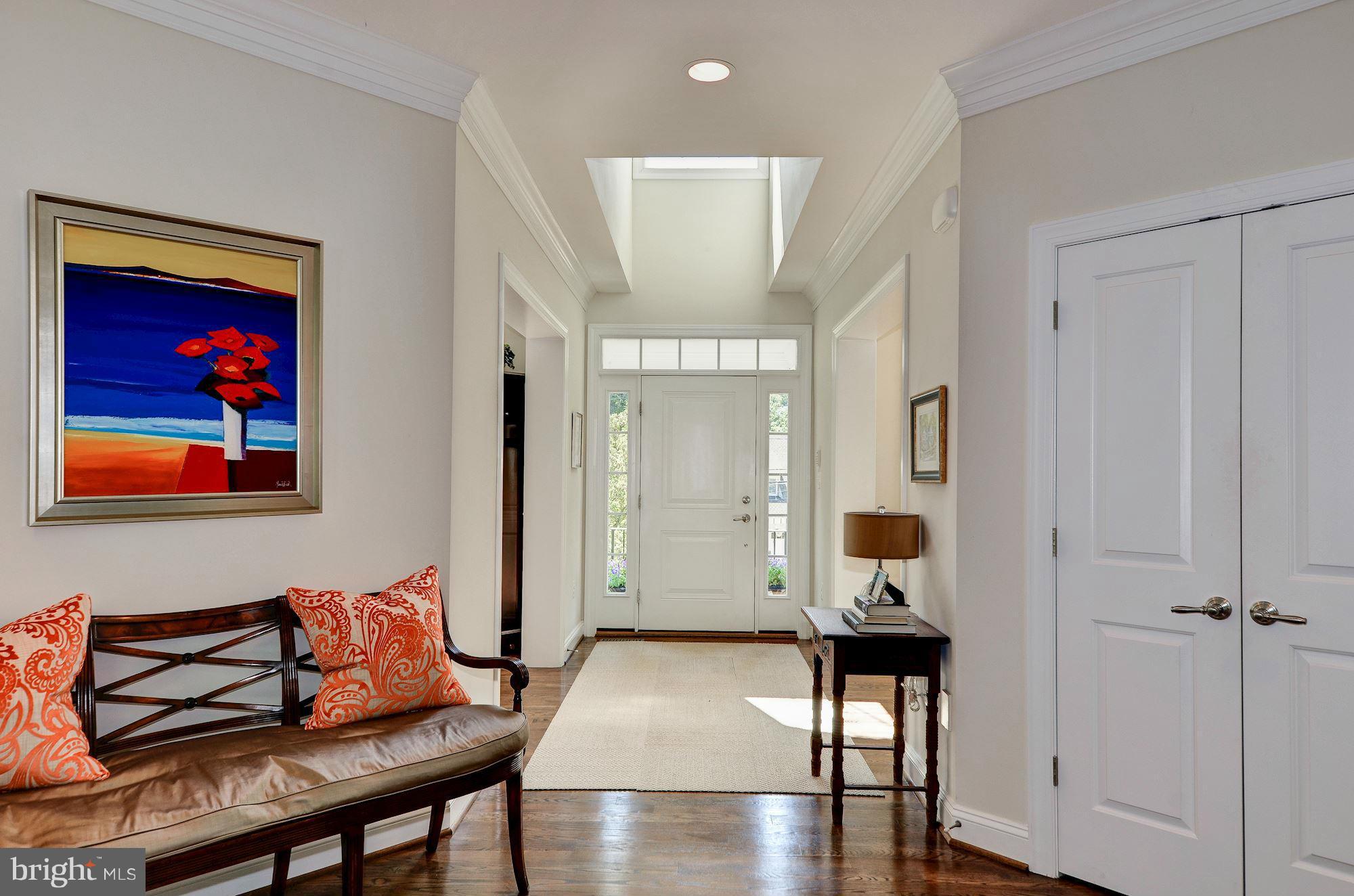 BROYHILL HILLS - Residential