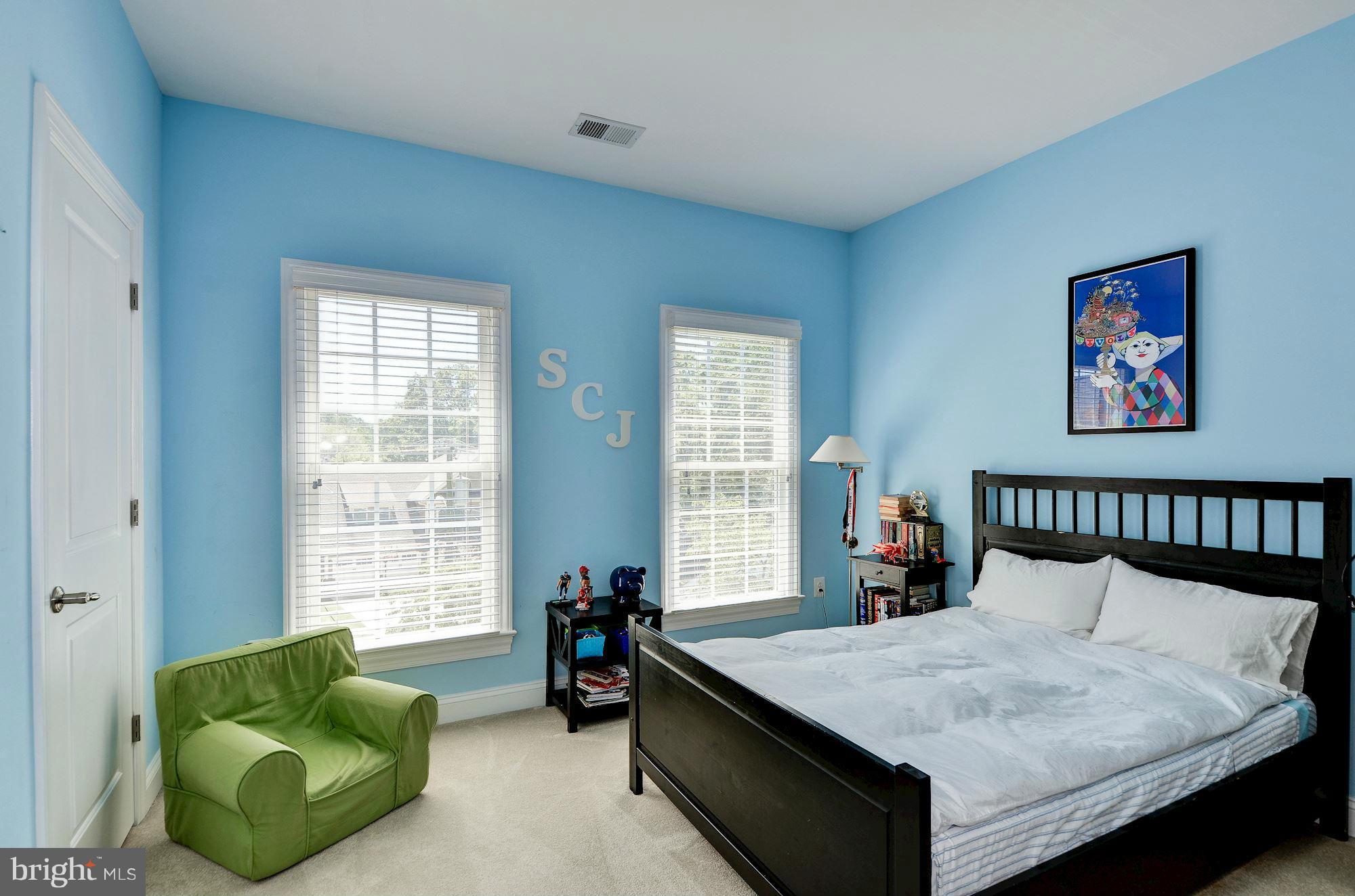 BROYHILL HILLS - Residential