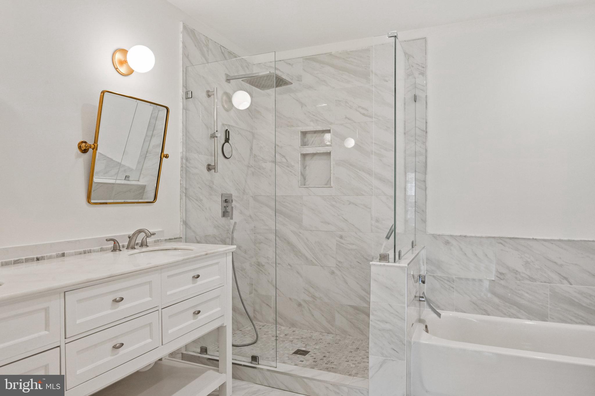 CEDAR LAKES - Residential Lease