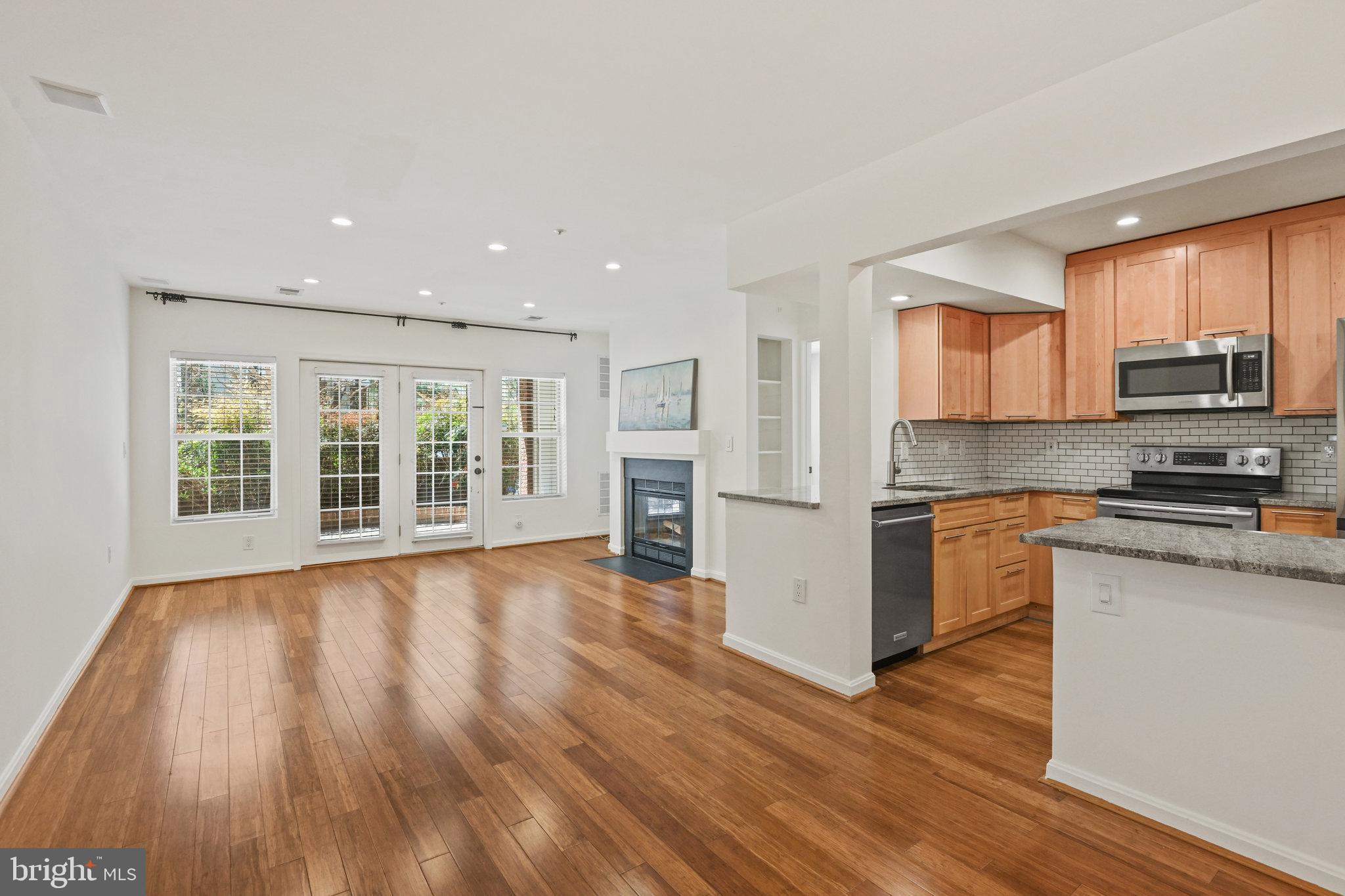 CEDAR LAKES - Residential Lease