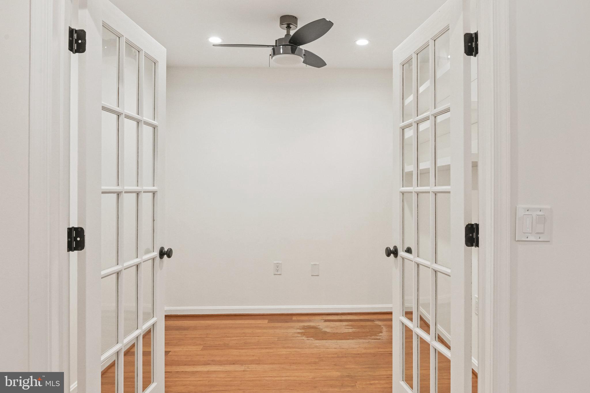 CEDAR LAKES - Residential Lease