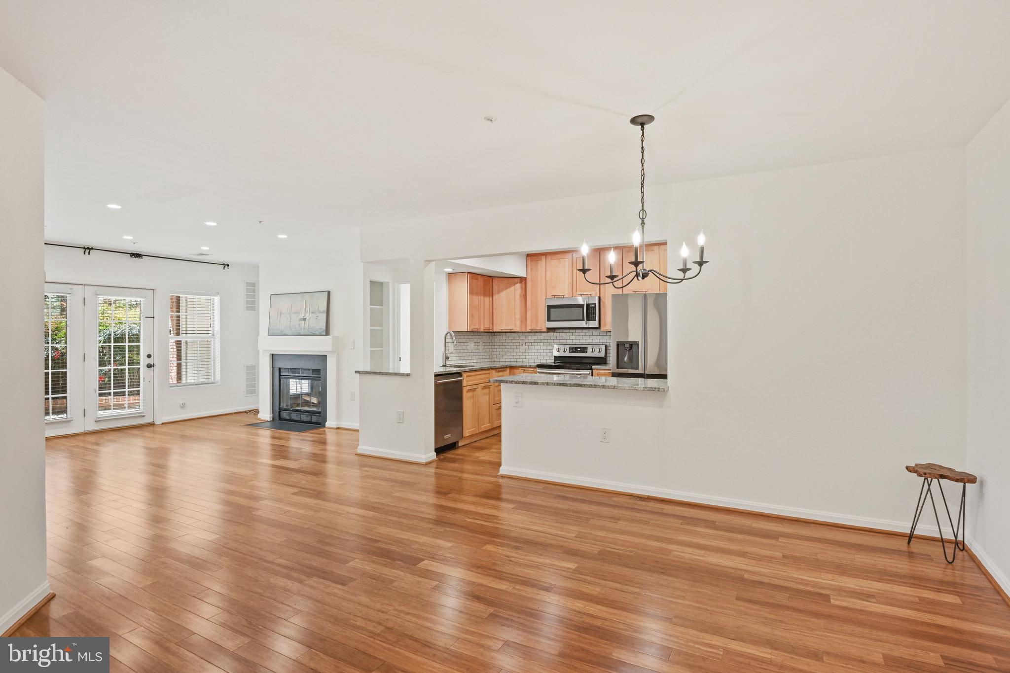 CEDAR LAKES - Residential Lease