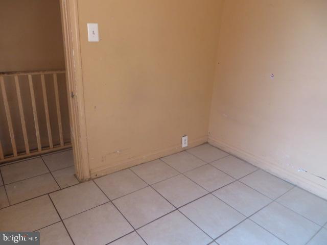 KENSINGTON - Residential