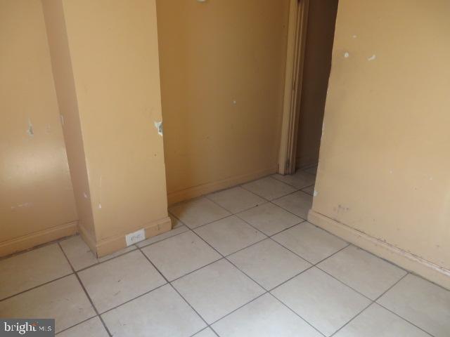 KENSINGTON - Residential