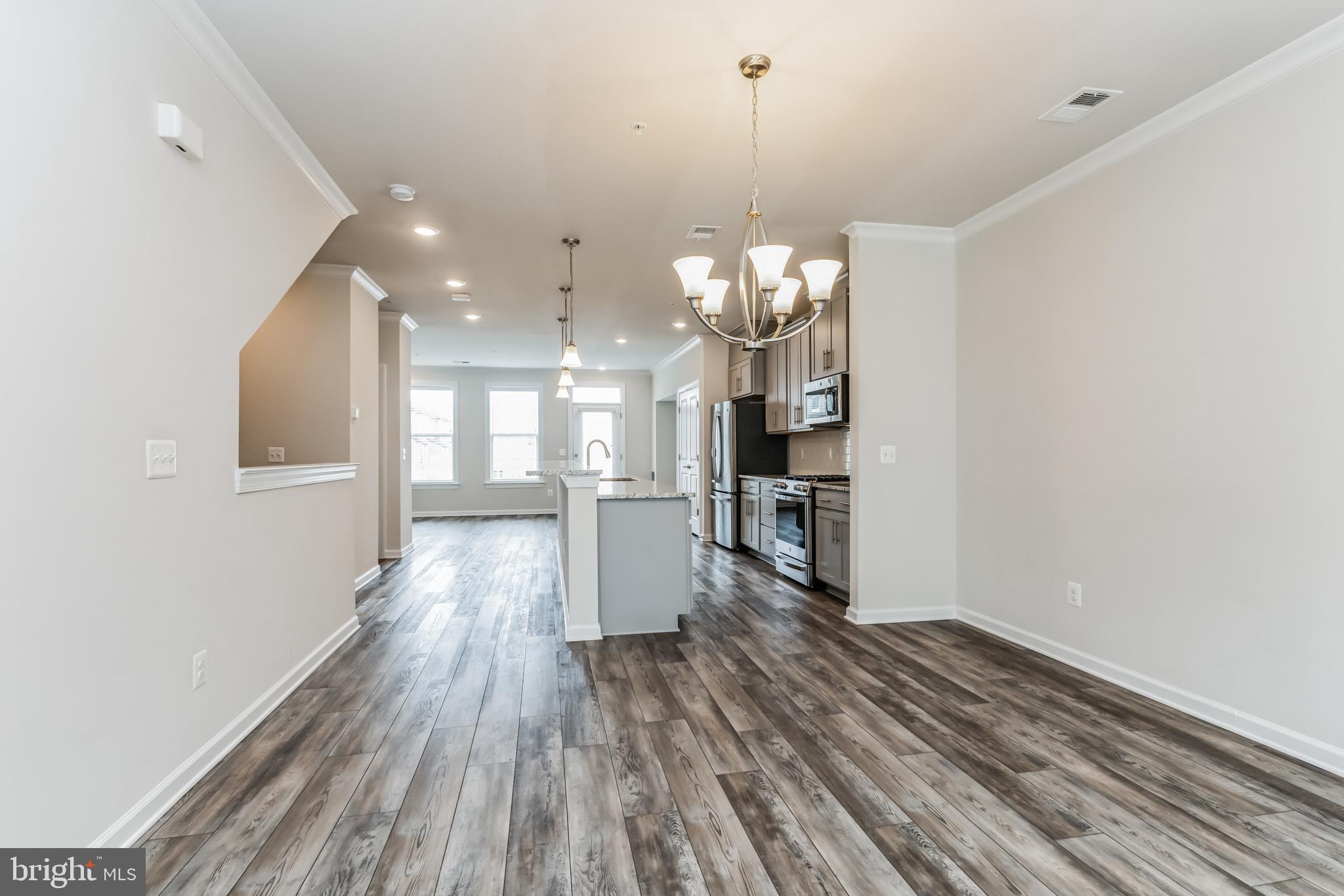 KINCORA - Residential Lease