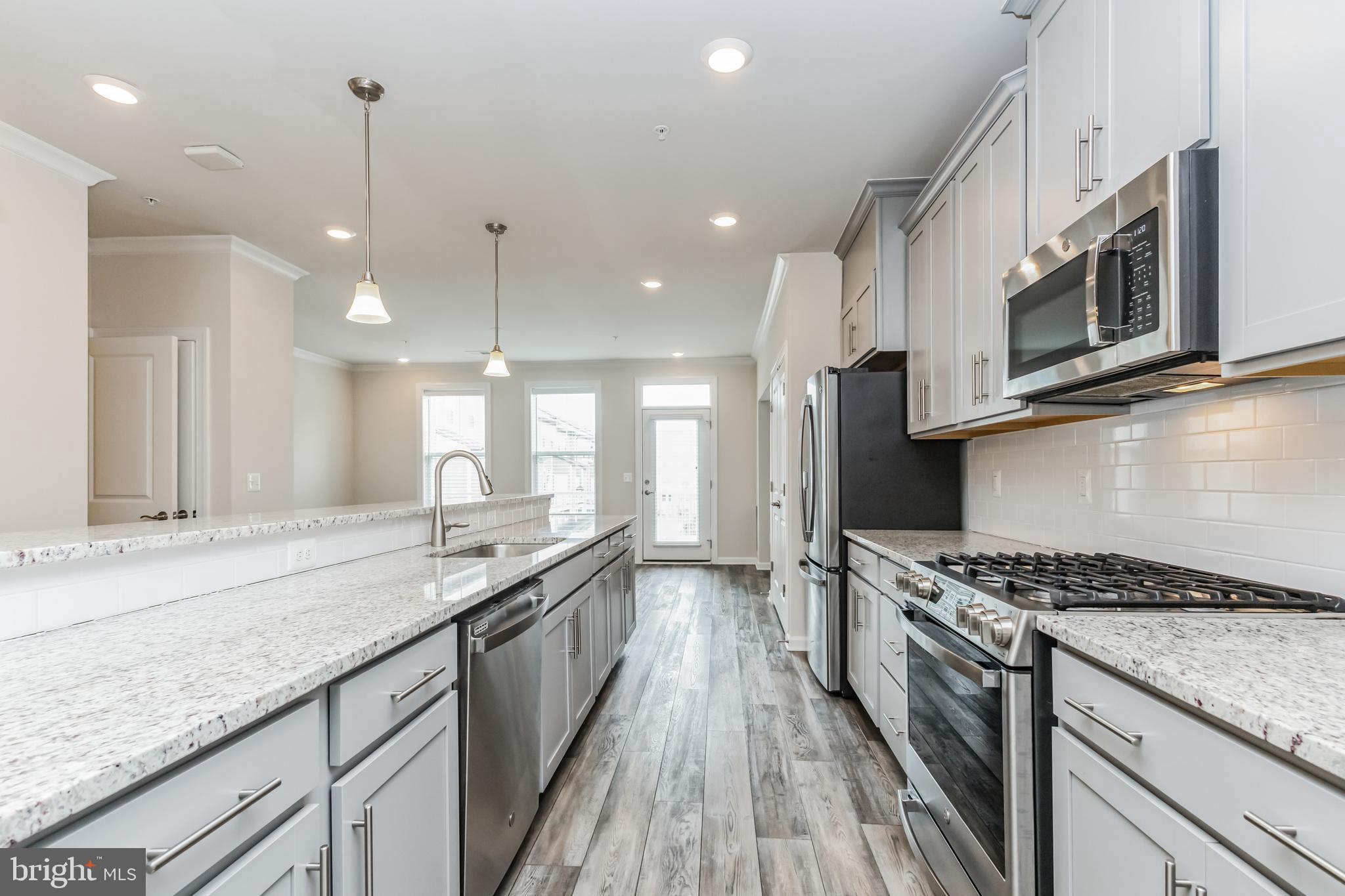 KINCORA - Residential Lease