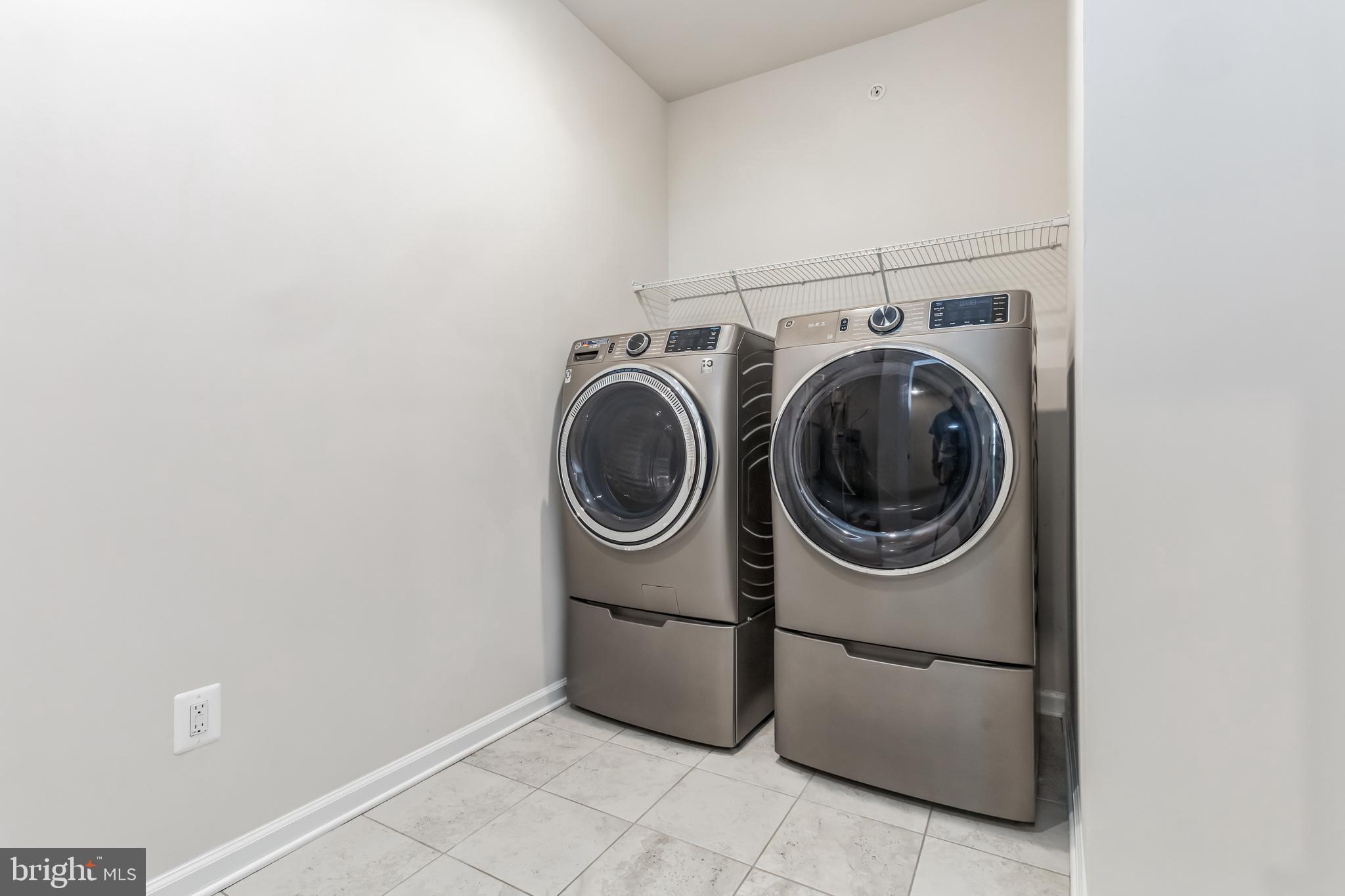 KINCORA - Residential Lease