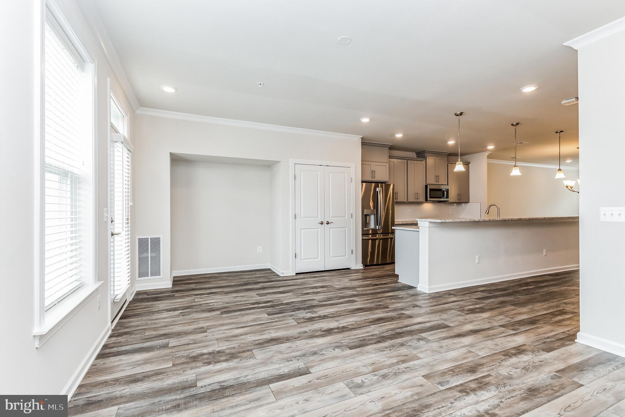 KINCORA - Residential Lease