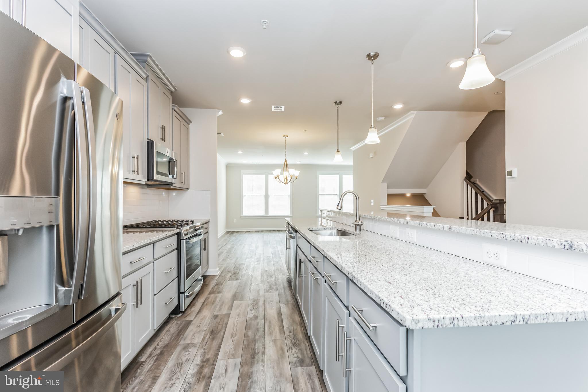 KINCORA - Residential Lease