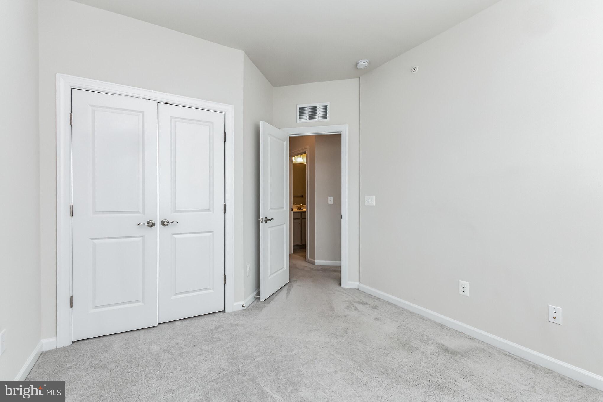 KINCORA - Residential Lease