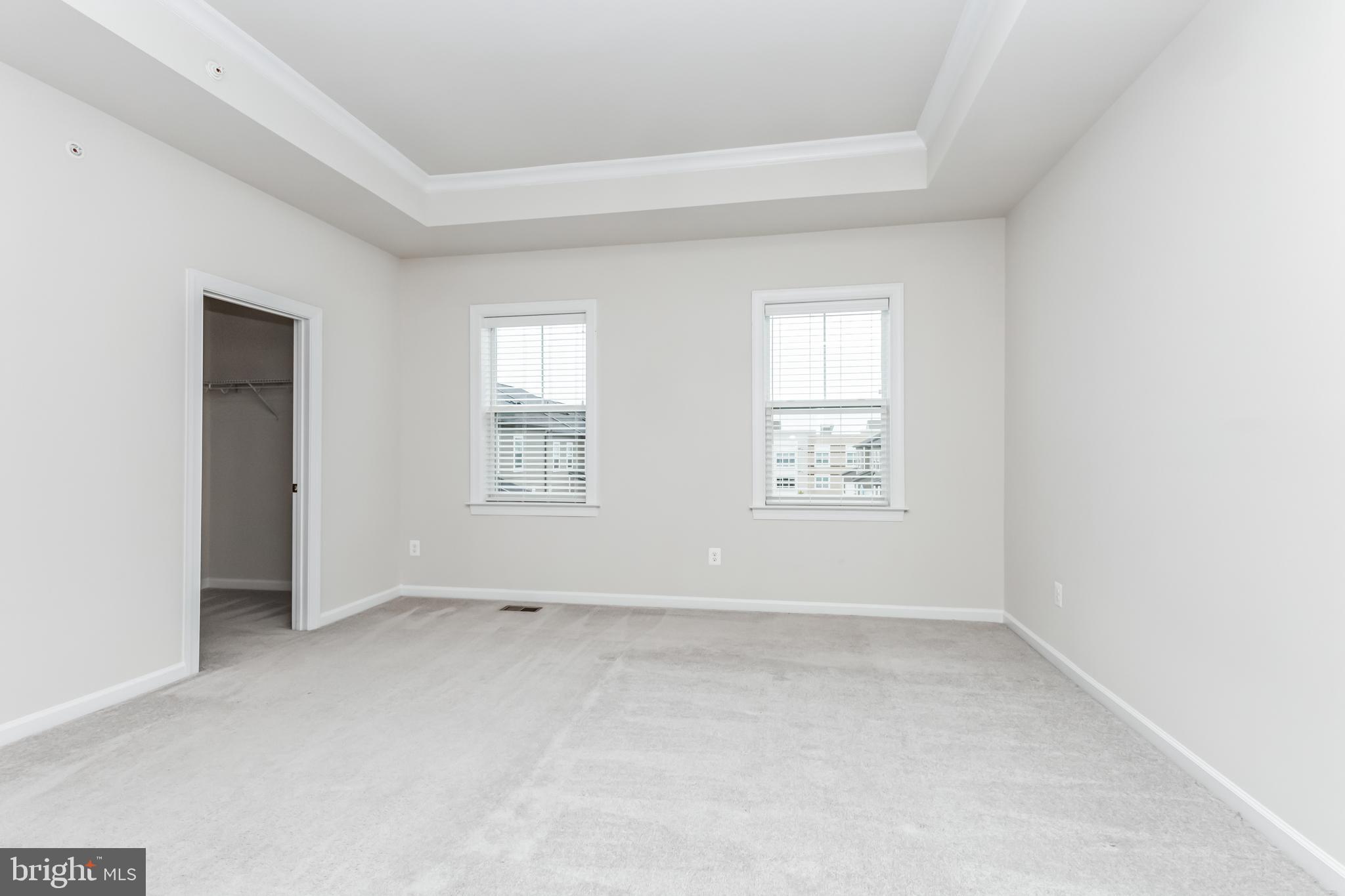 KINCORA - Residential Lease