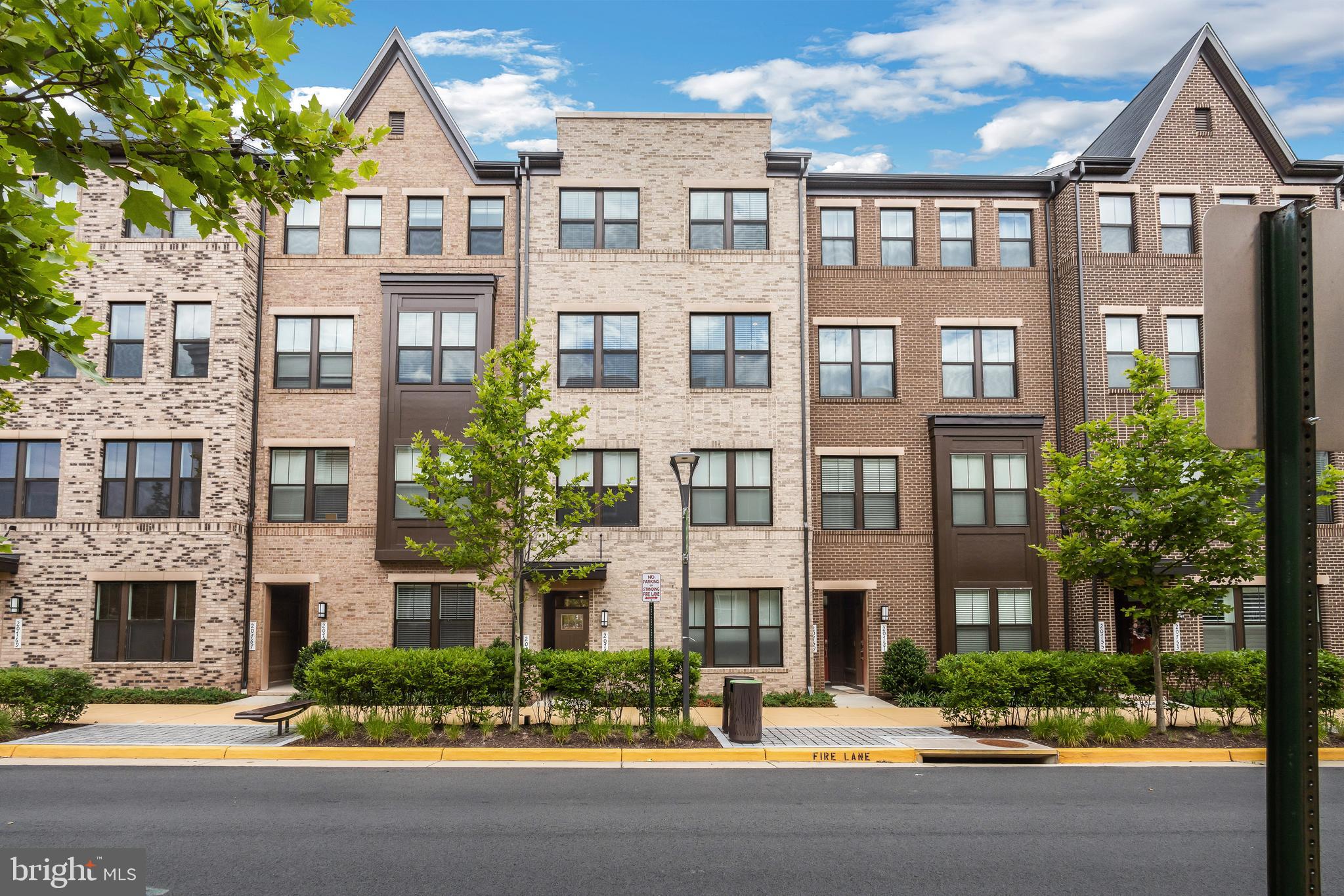 KINCORA - Residential Lease