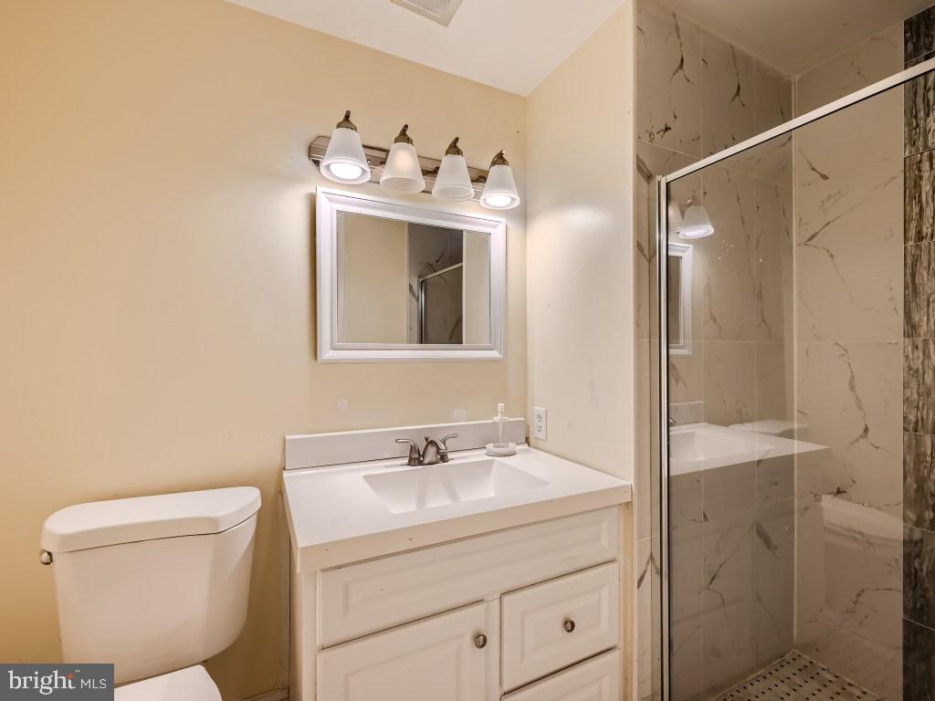 HUNTINGTON - Residential Lease