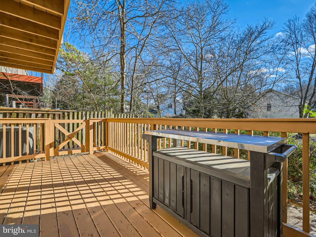 HUNTINGTON - Residential Lease