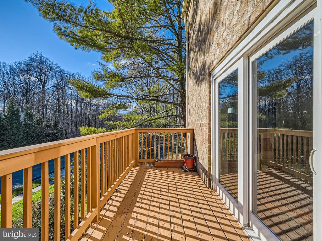 HUNTINGTON - Residential Lease