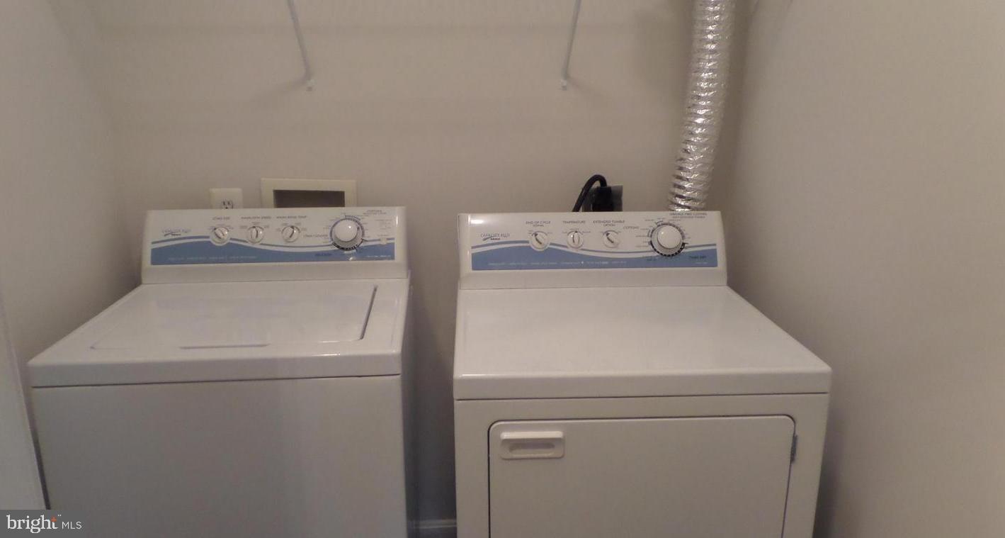 RIVERBEND AT CASCADES - Residential Lease