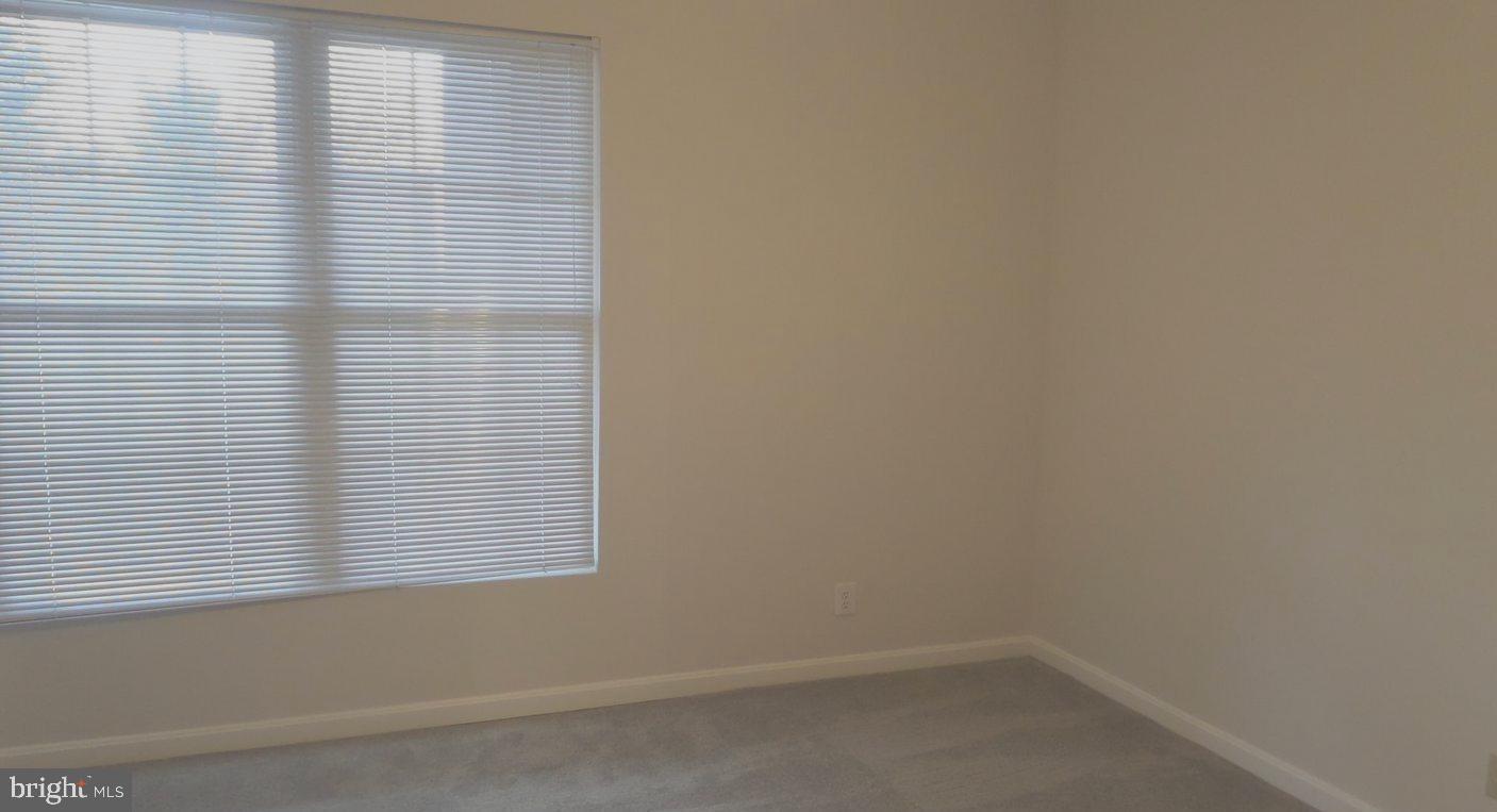 RIVERBEND AT CASCADES - Residential Lease