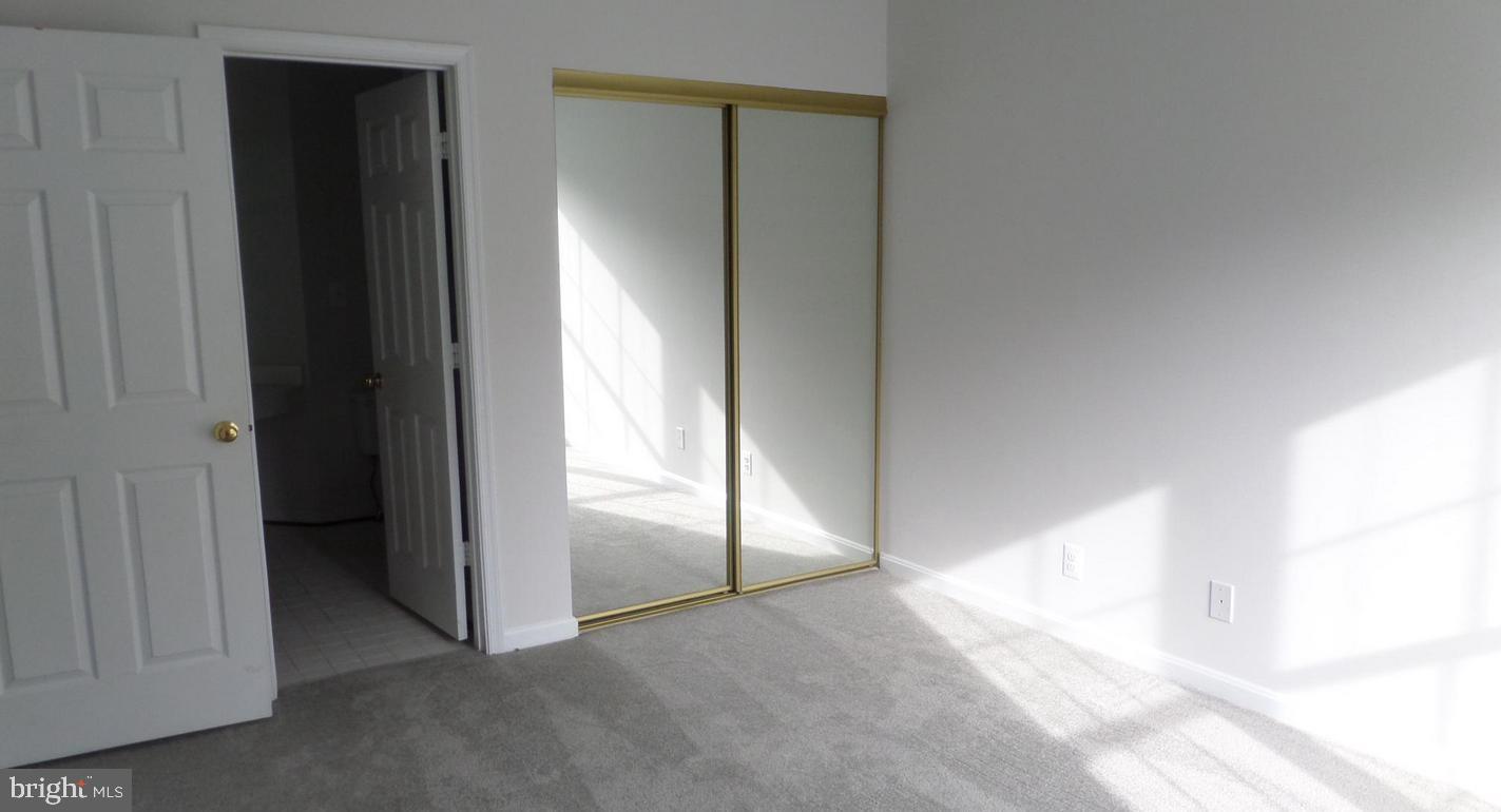 RIVERBEND AT CASCADES - Residential Lease