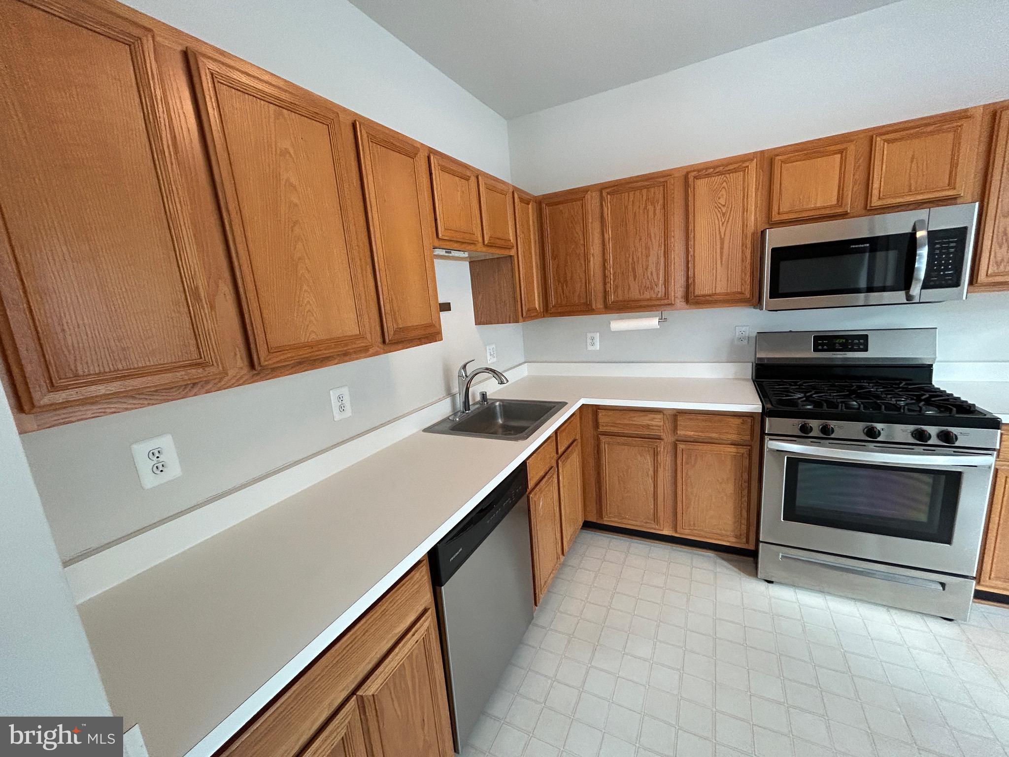 46614 DRYSDALE TERRACE 202