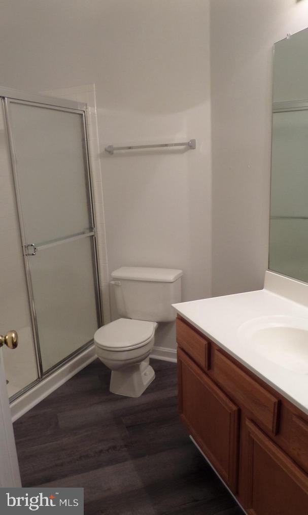 RIVERBEND AT CASCADES - Residential Lease