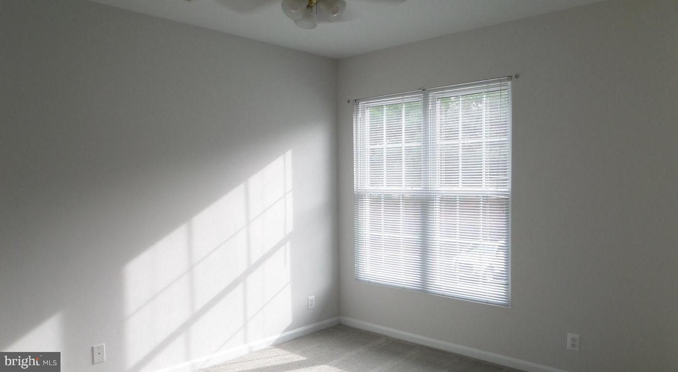 RIVERBEND AT CASCADES - Residential Lease