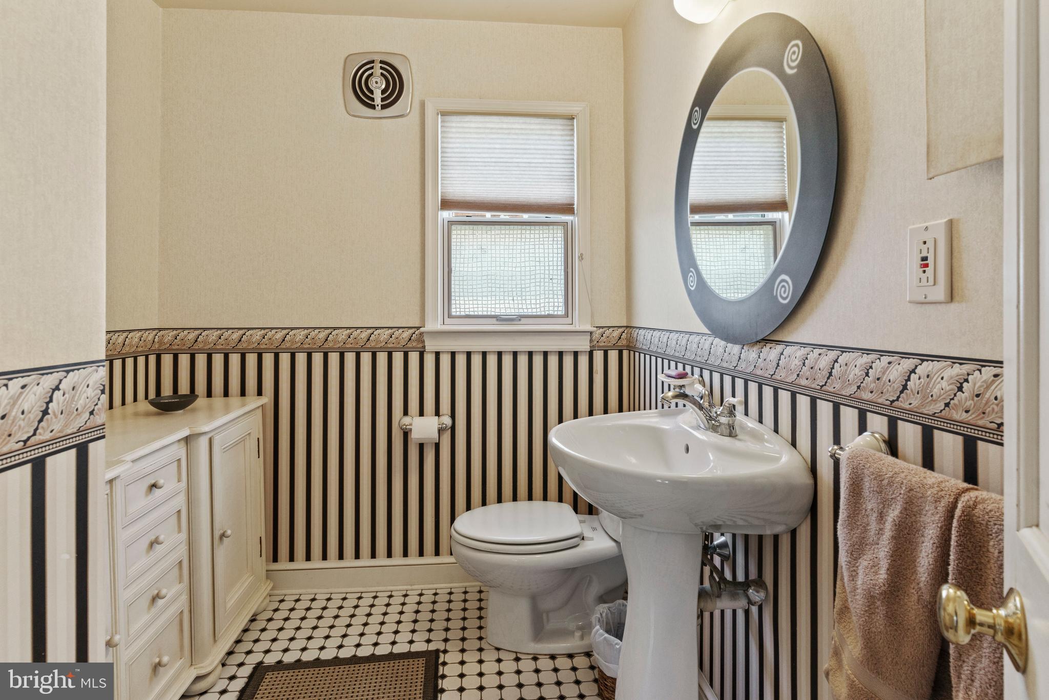 WEST MC LEAN - Residential