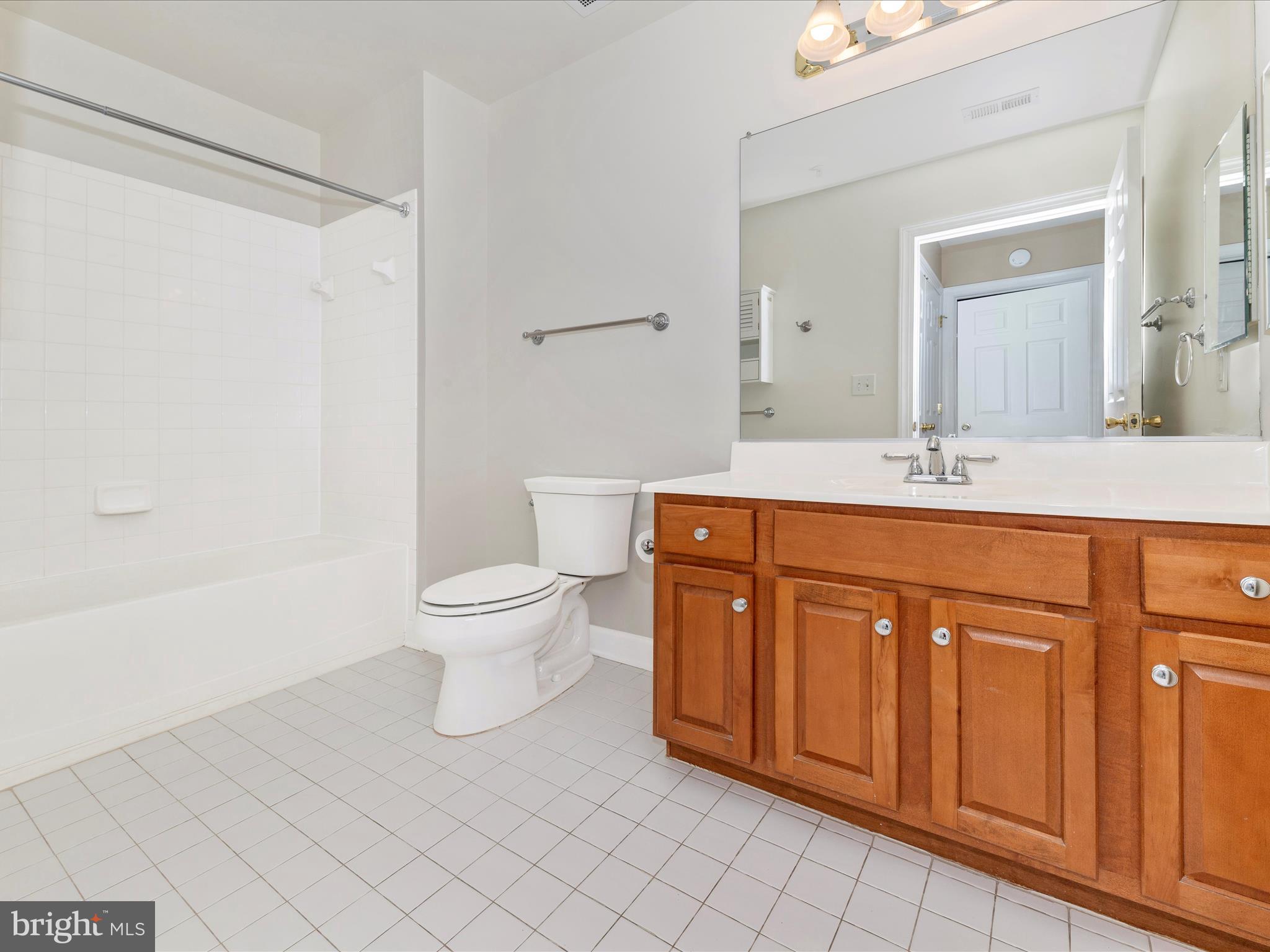 MAXWELL PLACE - Residential