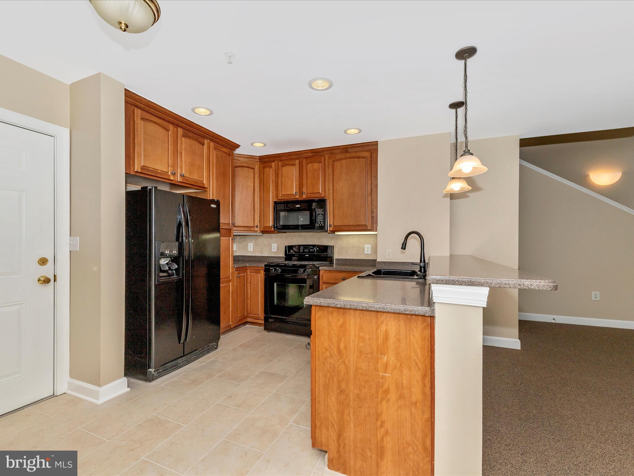 MAXWELL PLACE - Residential