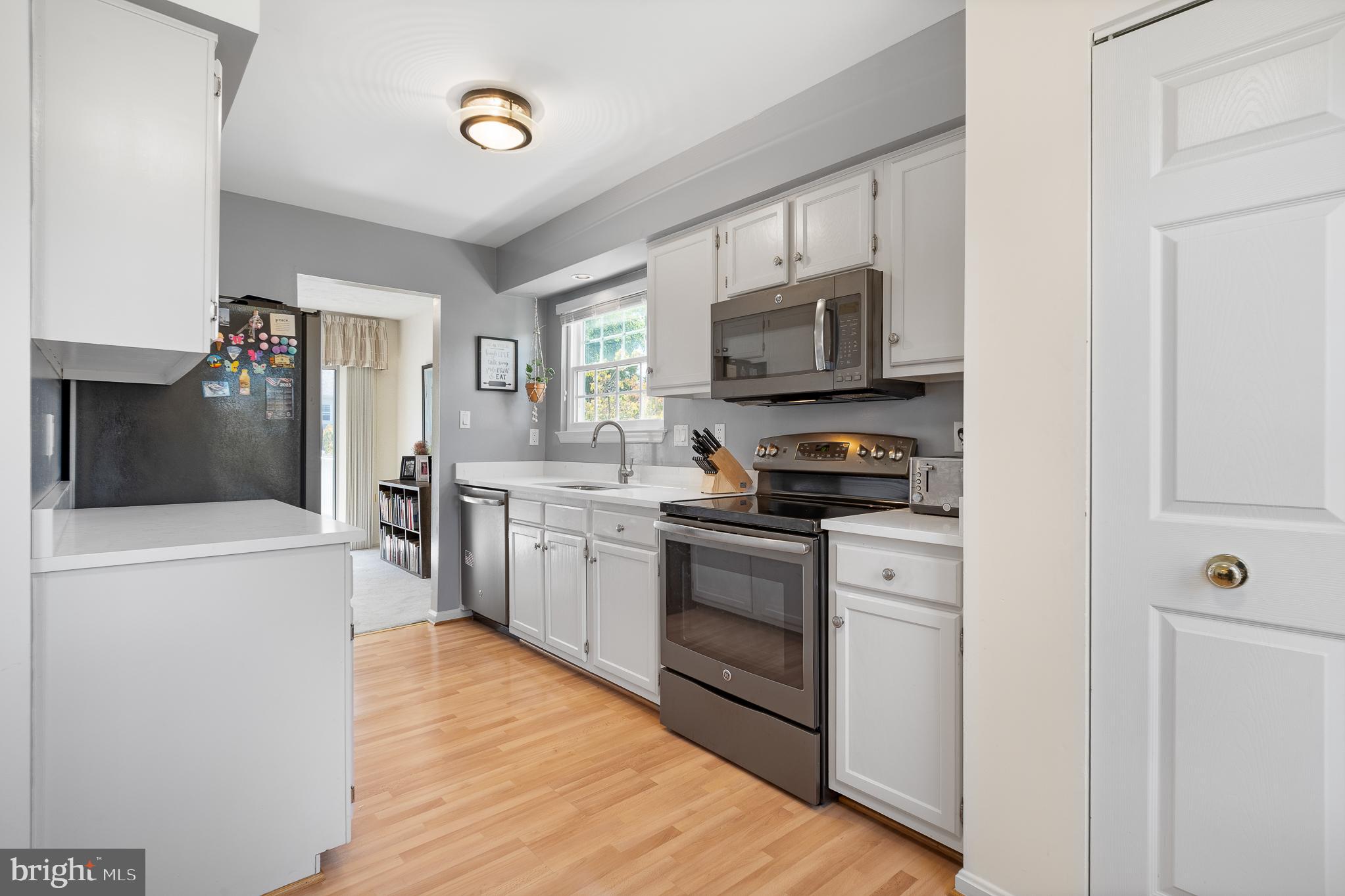 OAK SPRINGS - Residential