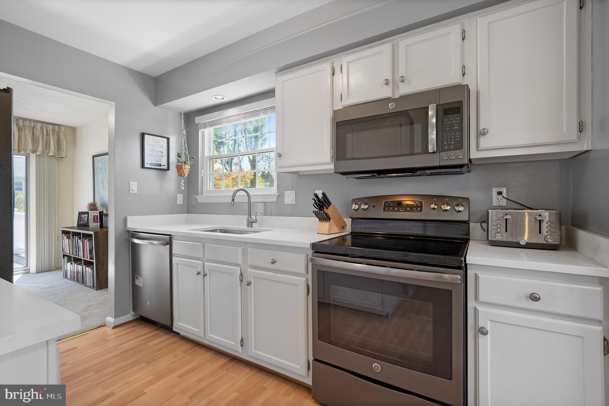 OAK SPRINGS - Residential