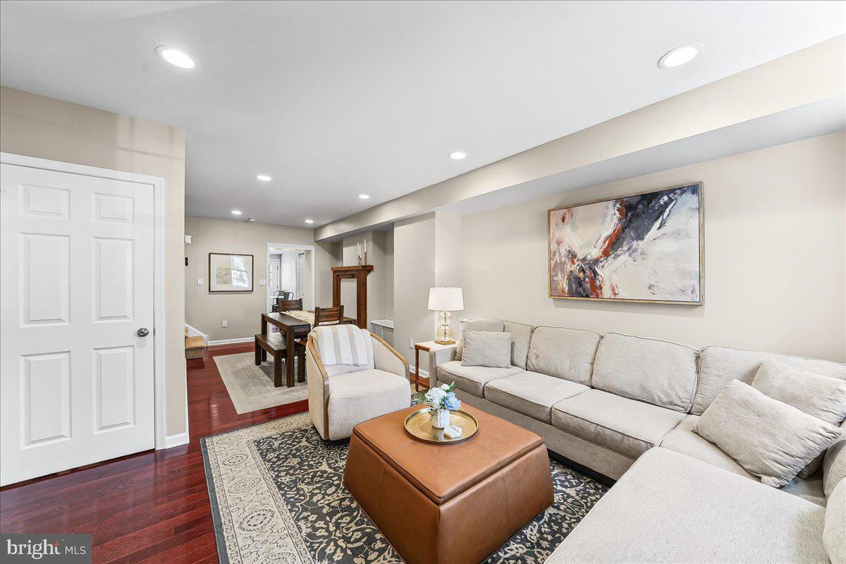 CONSHOHOCKEN STA - Residential