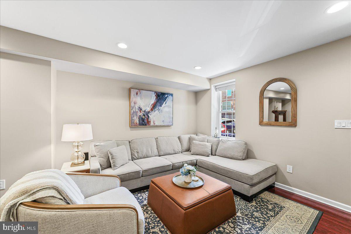 CONSHOHOCKEN STA - Residential