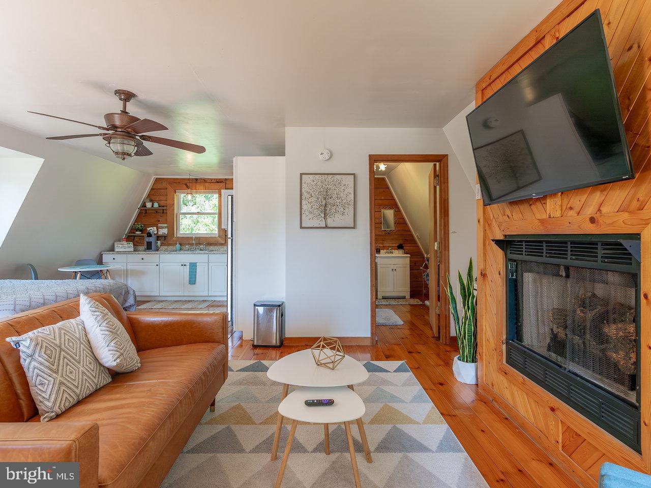 TOWN OF STANLEY - Residential