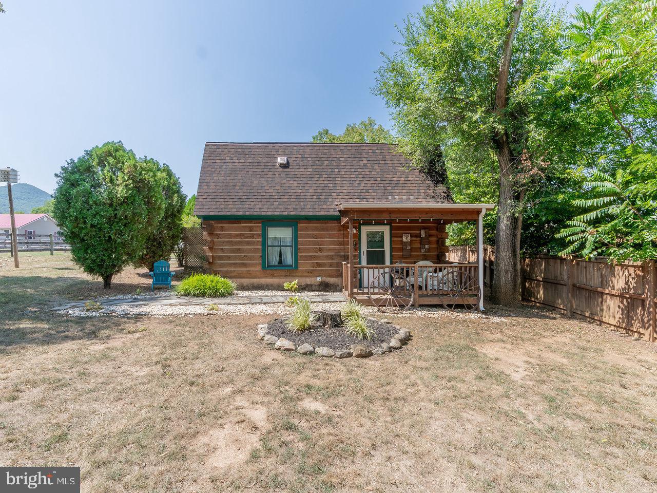 TOWN OF STANLEY - Residential