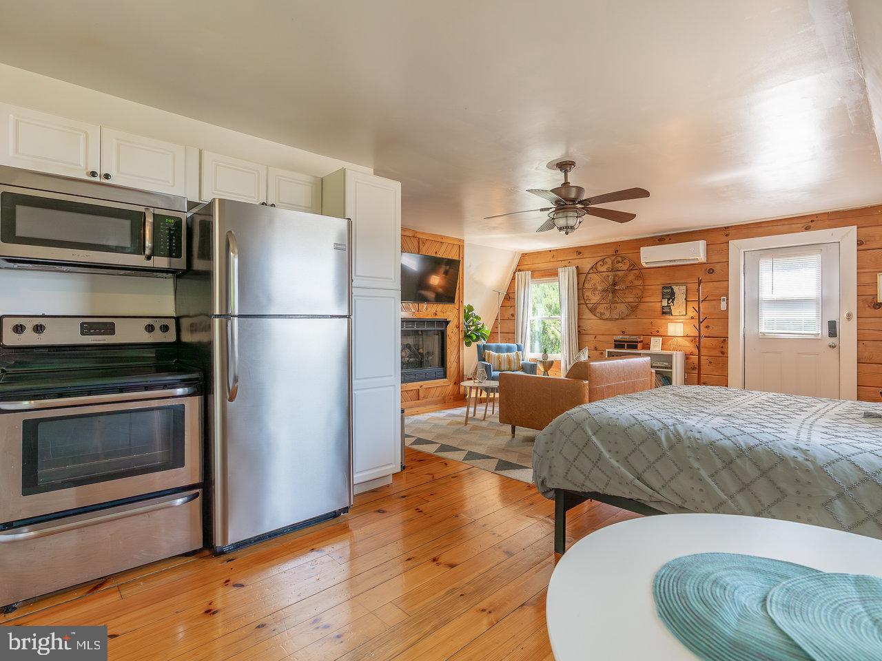 TOWN OF STANLEY - Residential