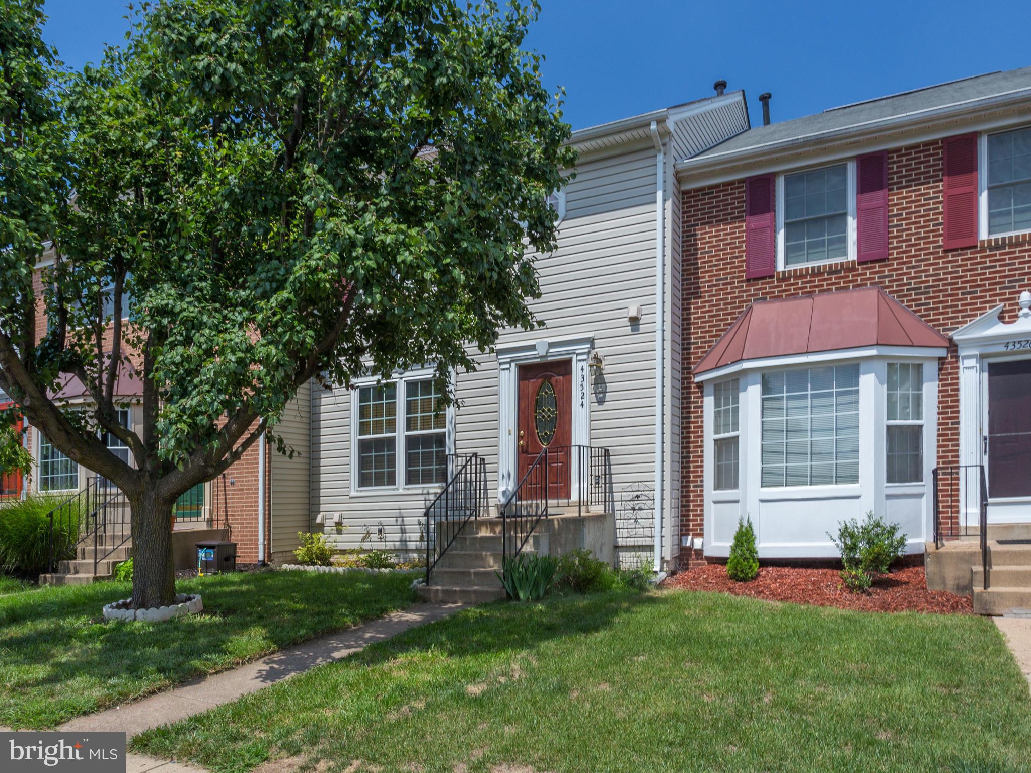 ASHBURN FARM - Residential