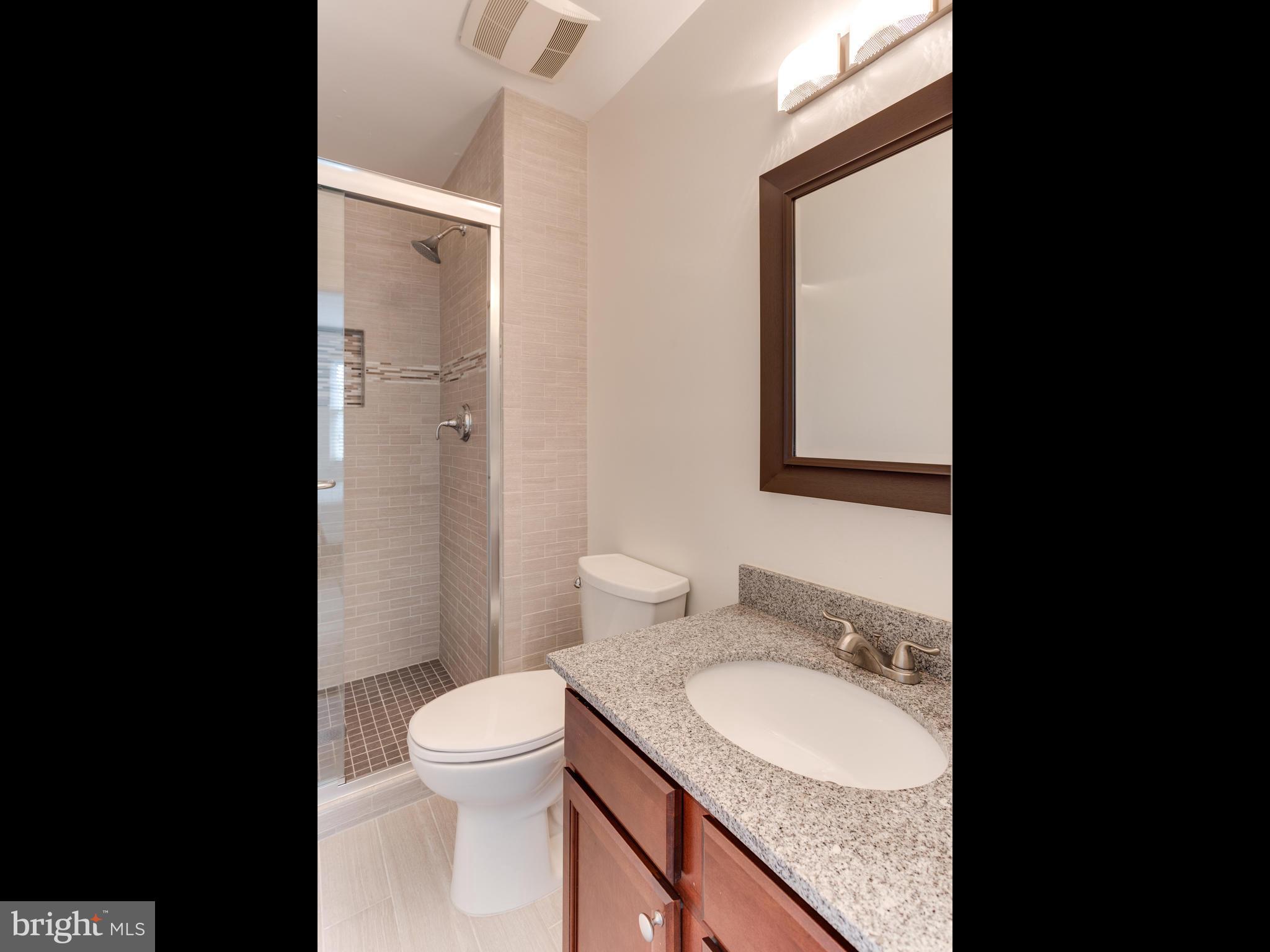 ASHBURN FARM - Residential