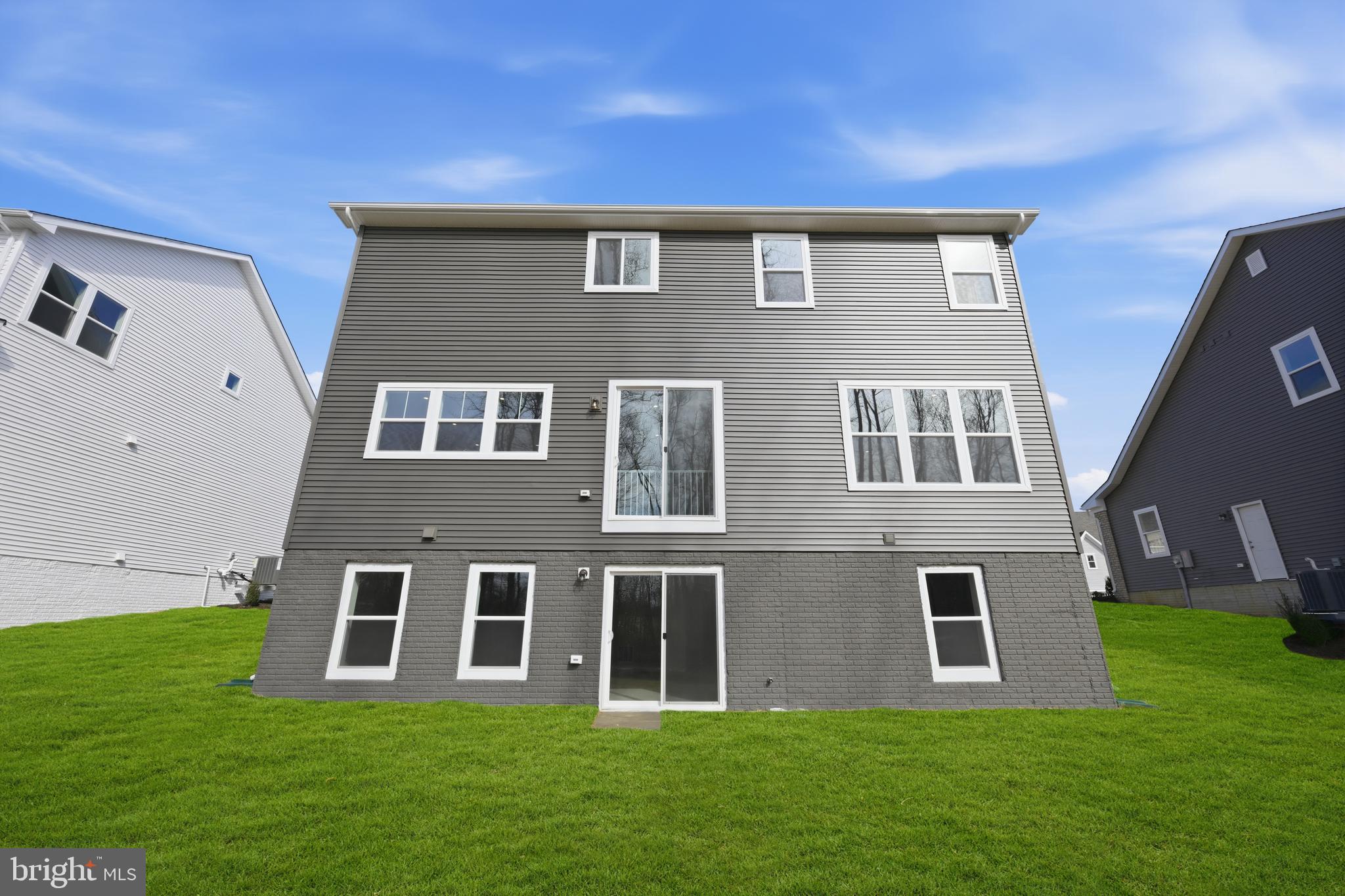 SUNSTONE PRESERVE - Residential