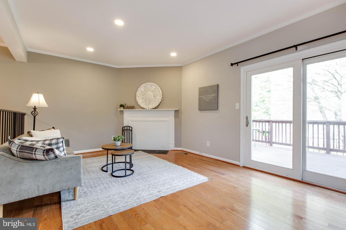 GOVERNORS LANDING - Residential Lease