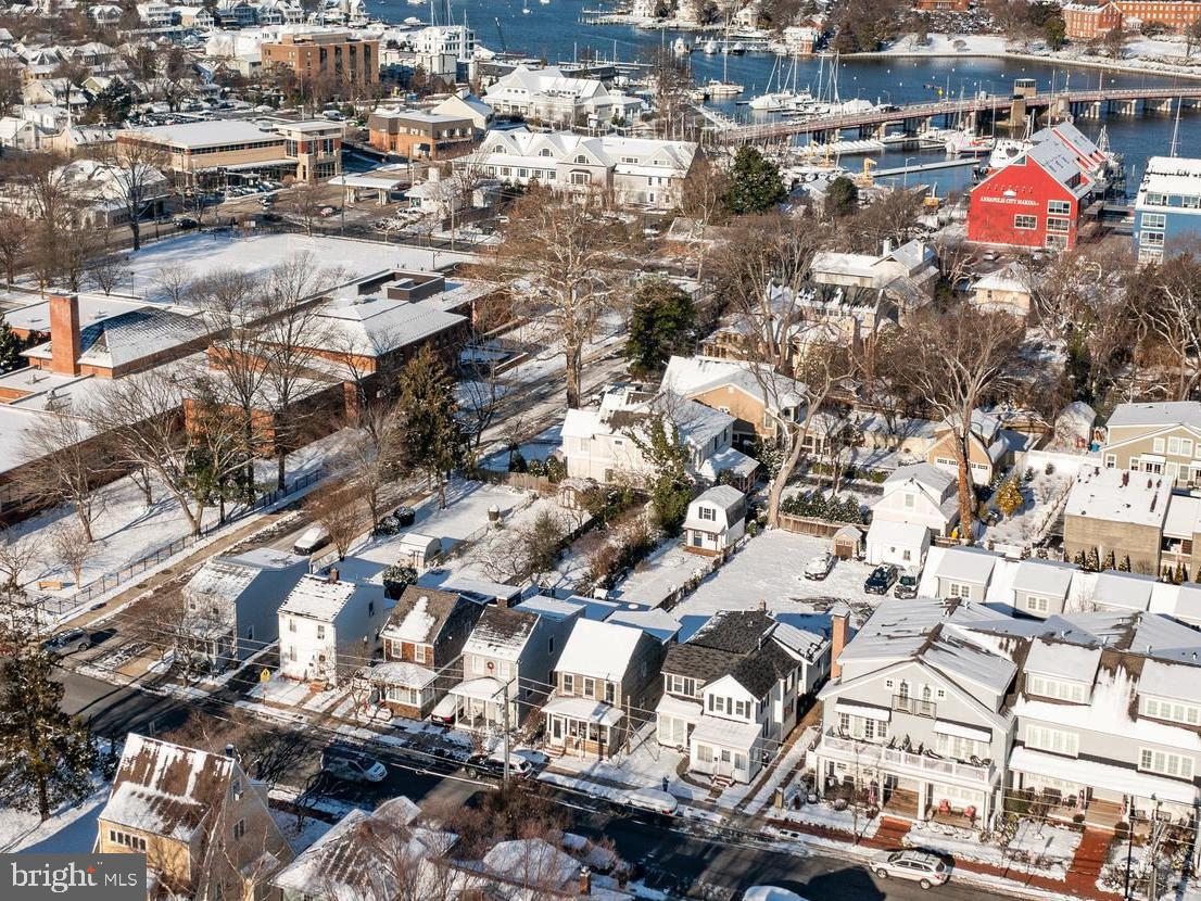 EASTPORT - Residential