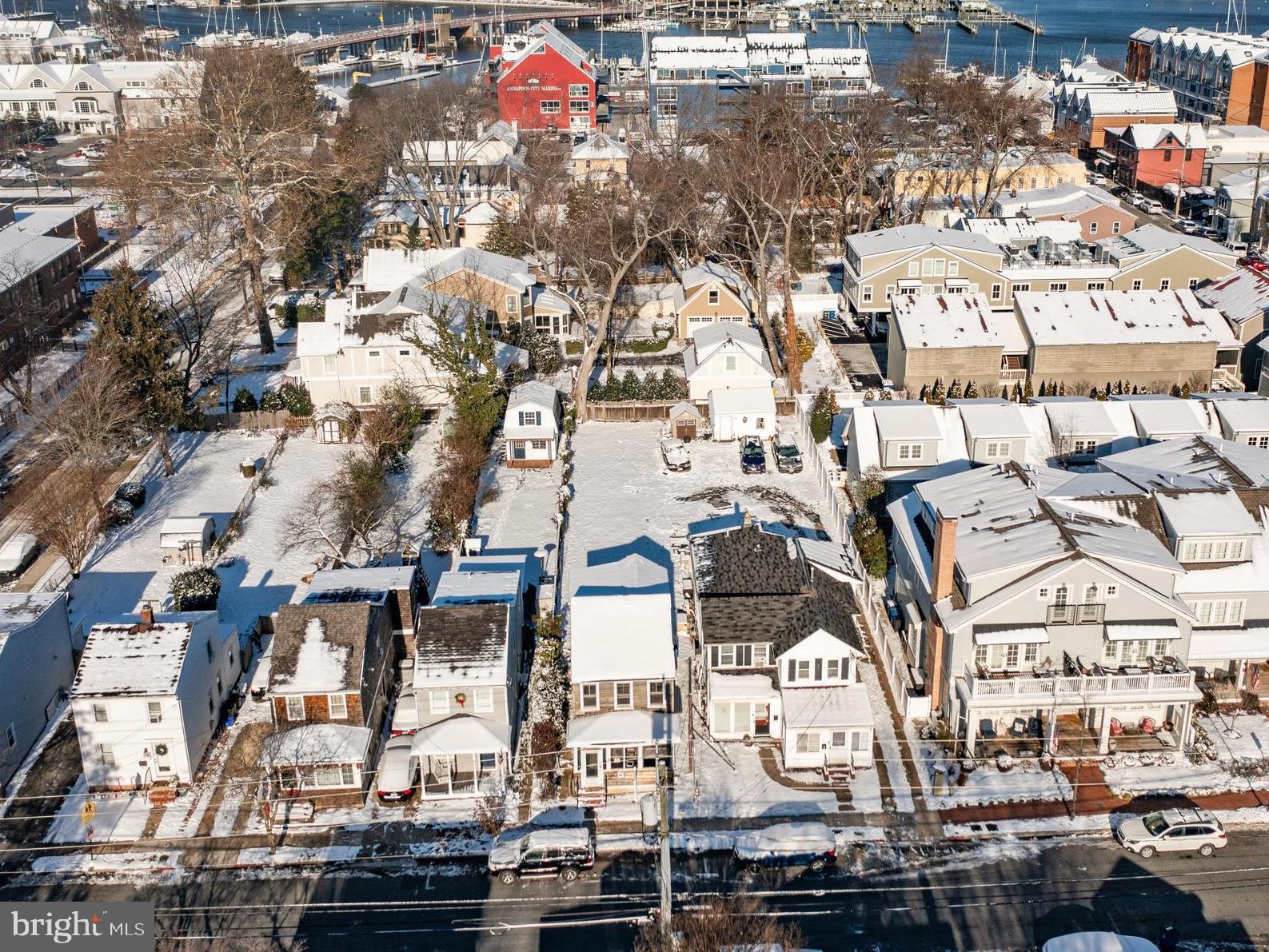 EASTPORT - Residential