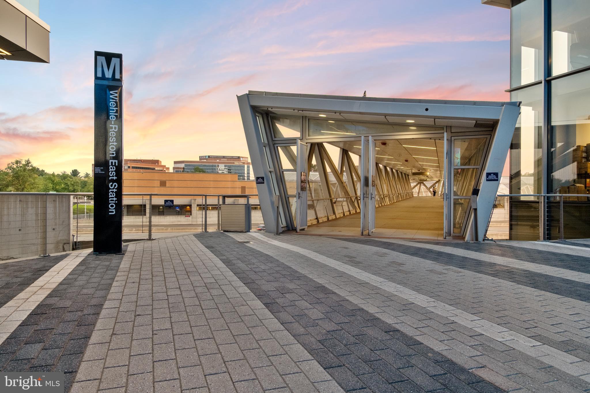 RESTON - Residential