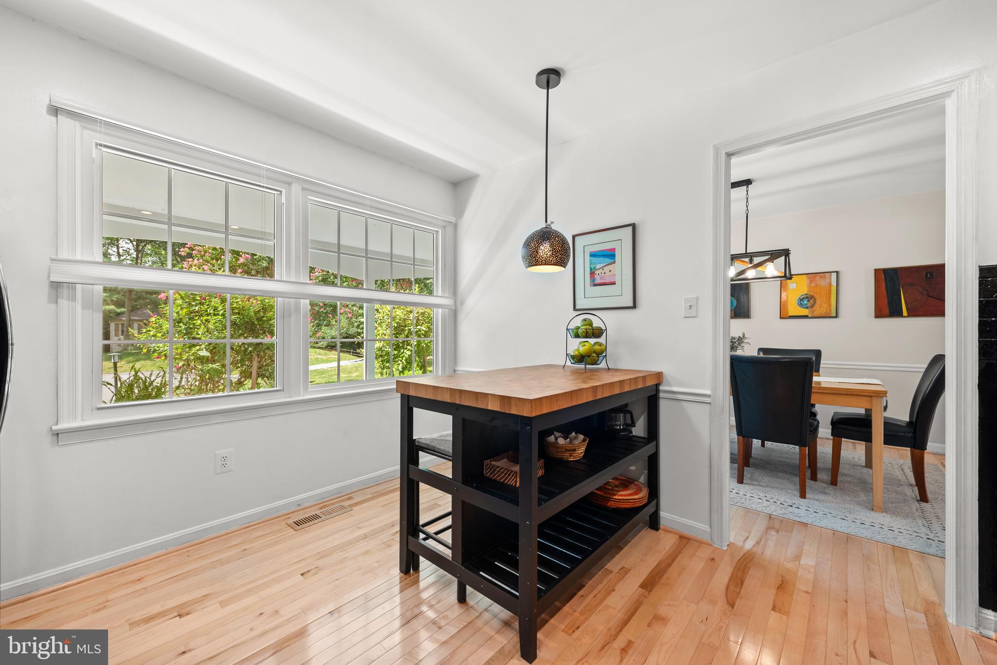 RESTON - Residential