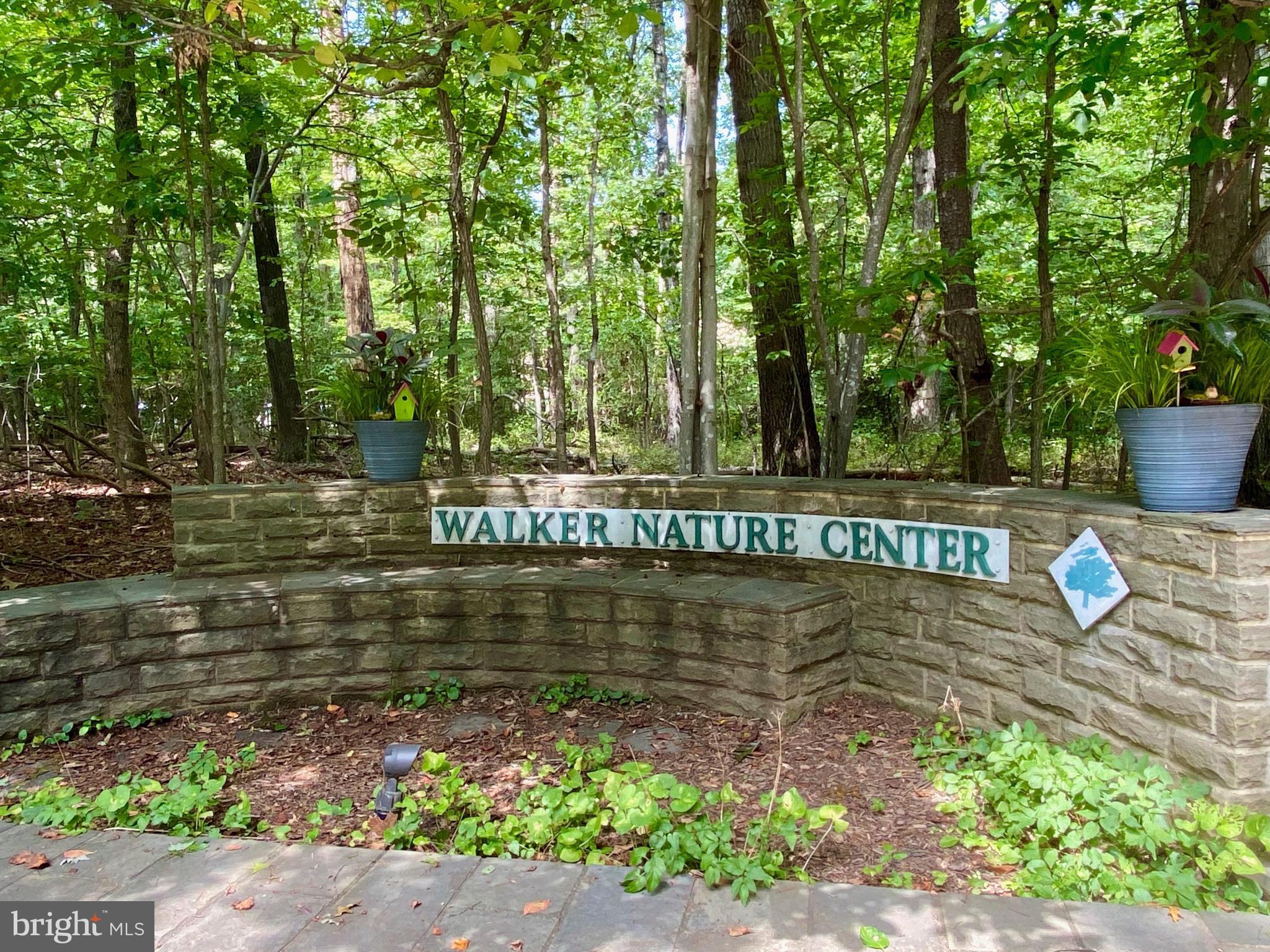 RESTON - Residential