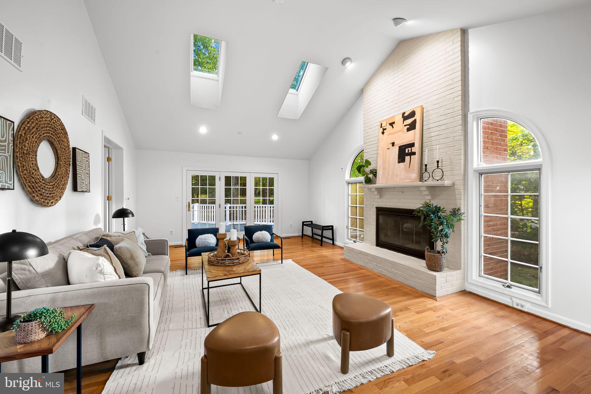 LAURELFORD - Residential