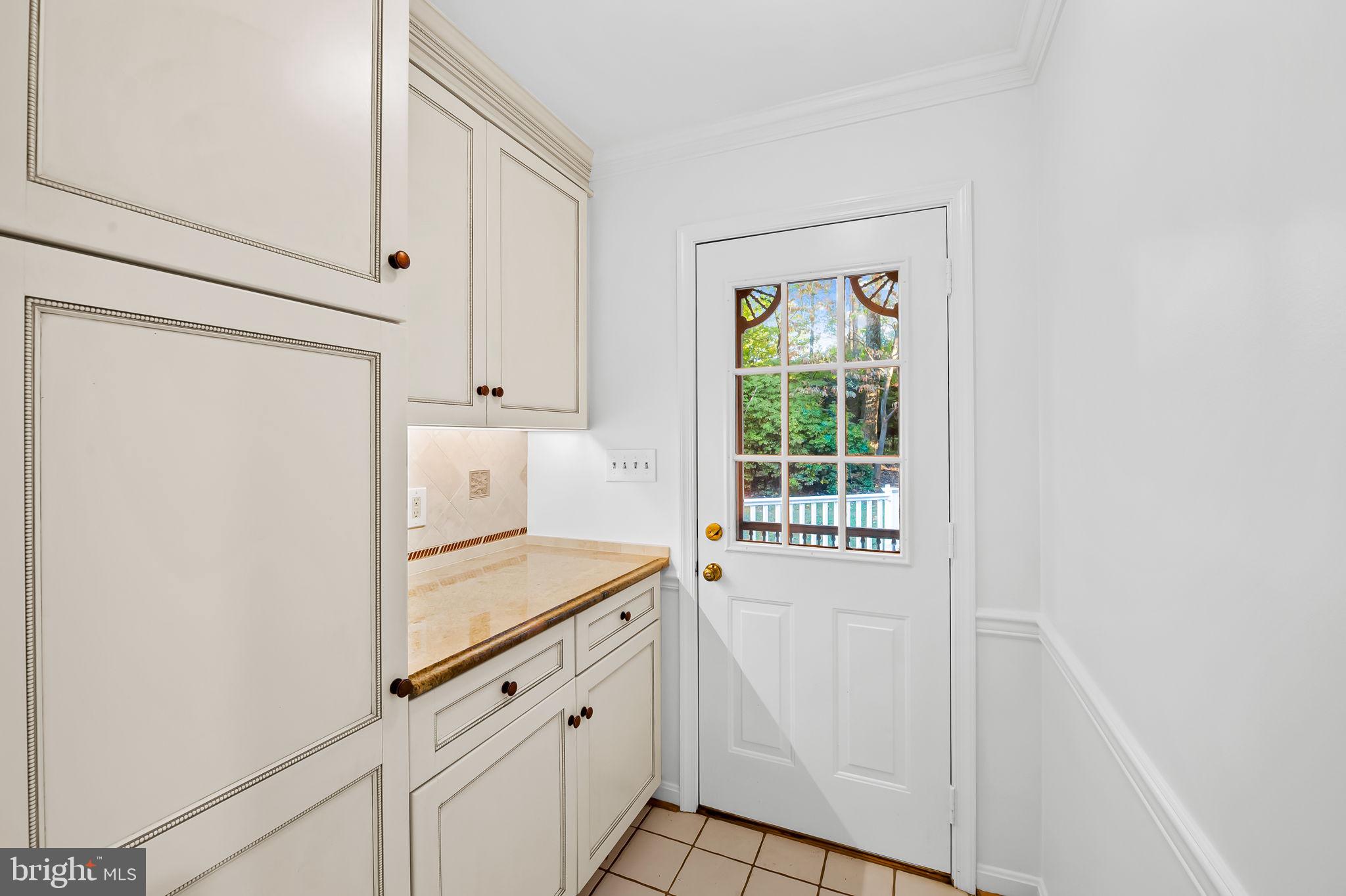 LAURELFORD - Residential