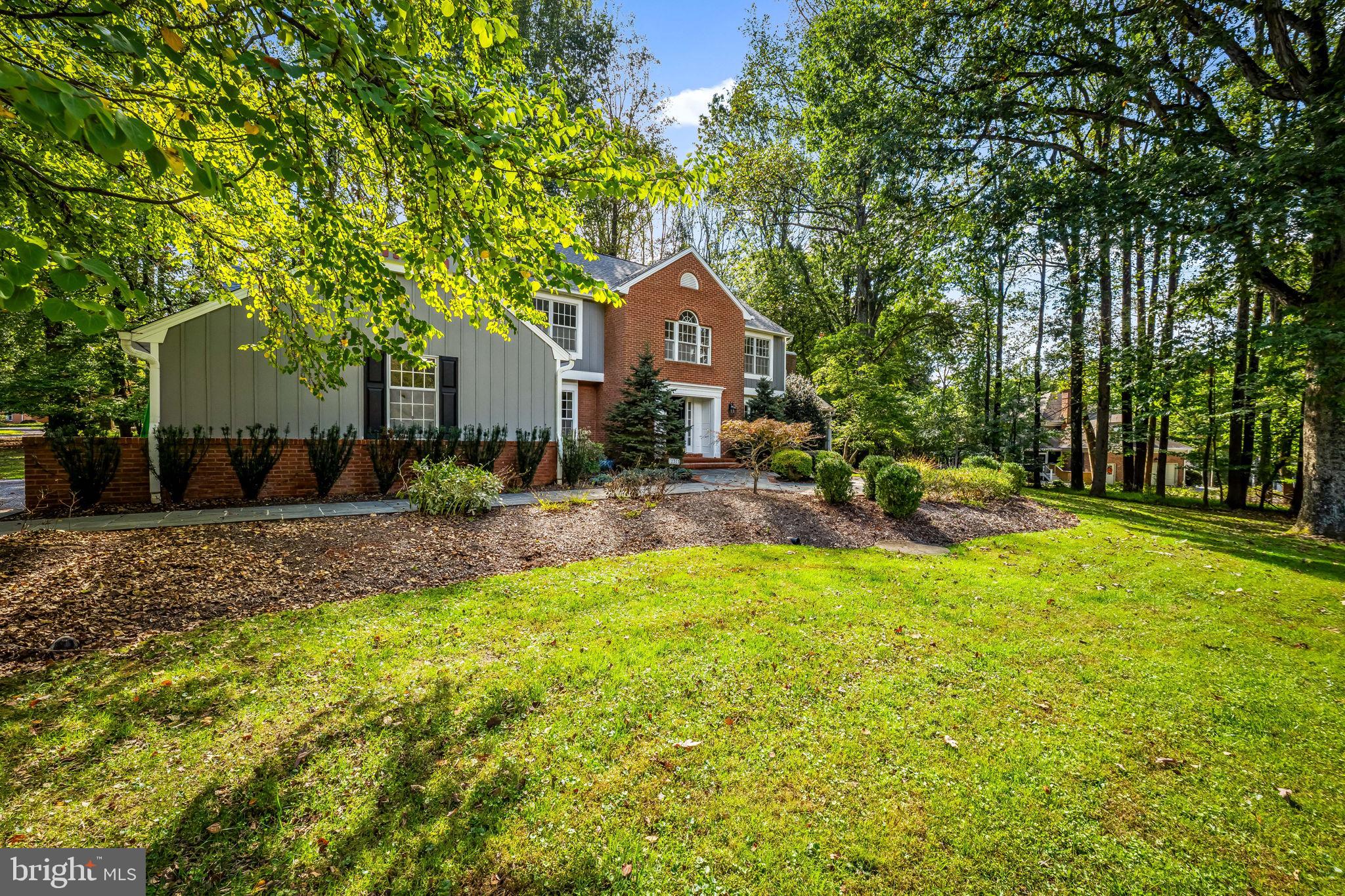 LAURELFORD - Residential