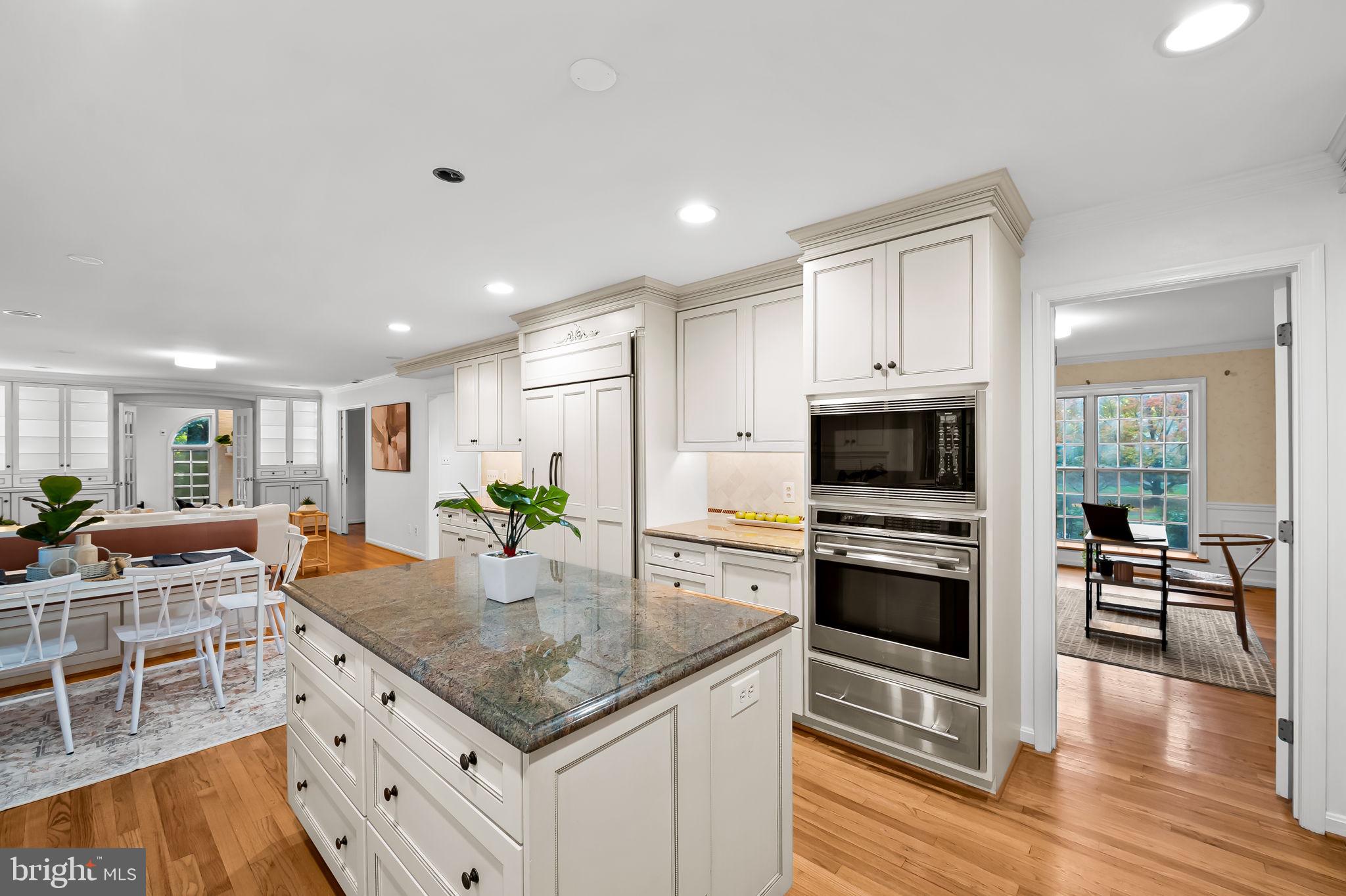 LAURELFORD - Residential