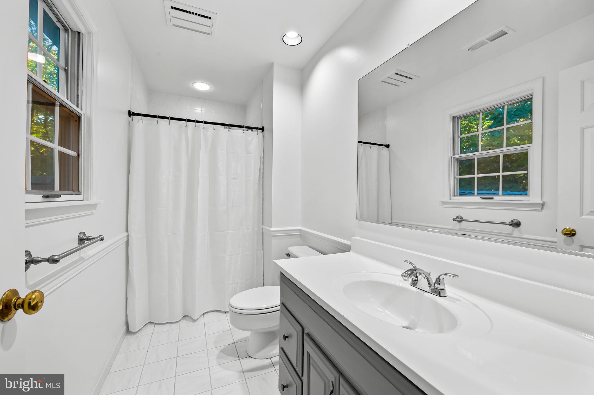 LAURELFORD - Residential